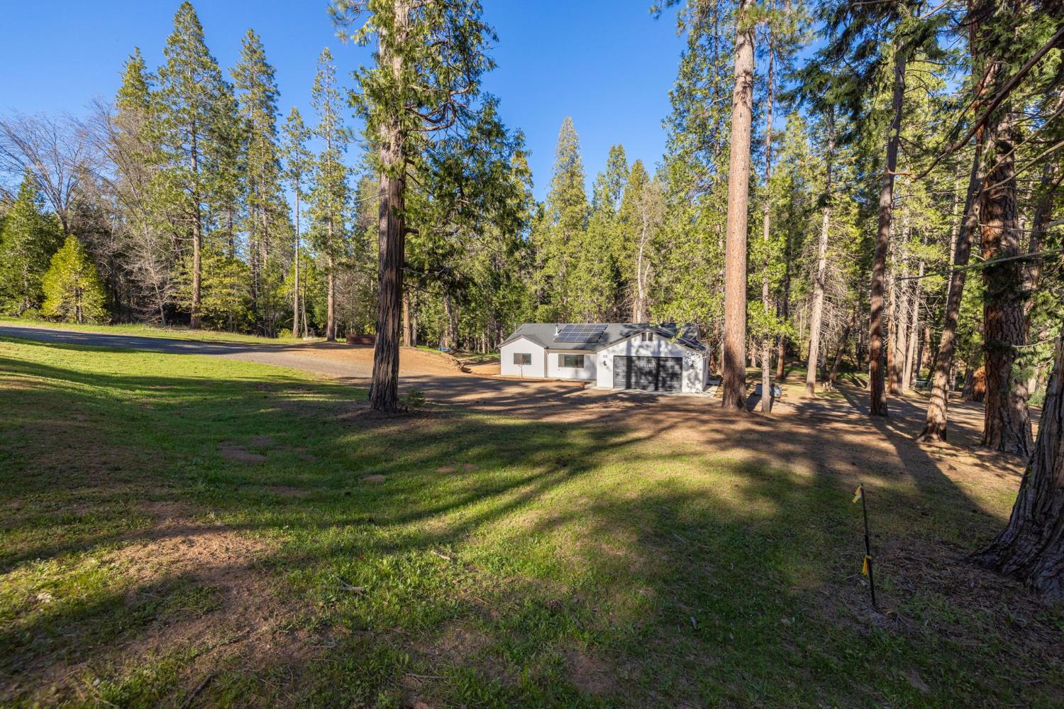 36273 Finegold Creek Dr, North Fork, CA 93643