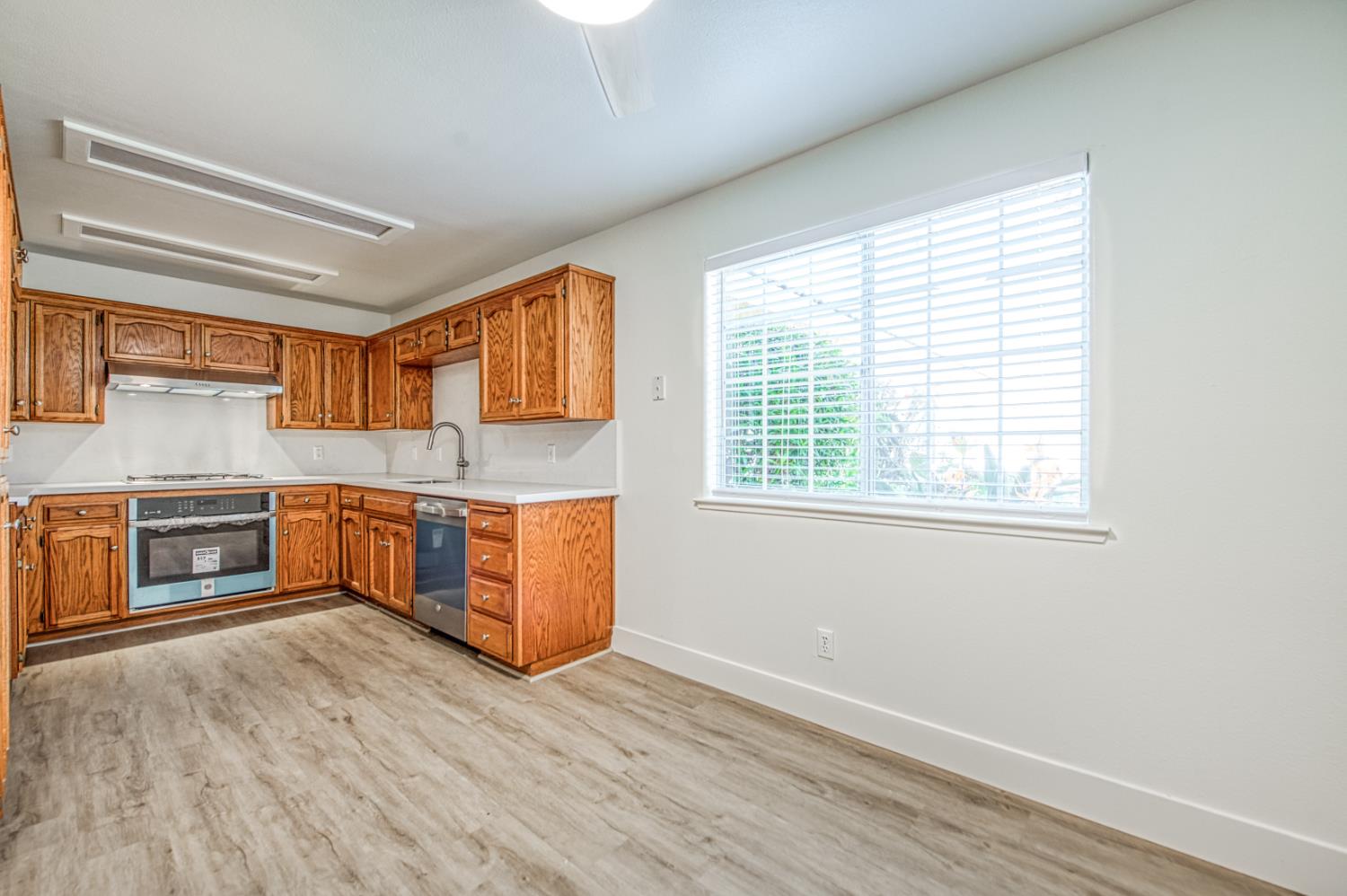 1542 E Alluvial Ave #151, Fresno, CA 93720