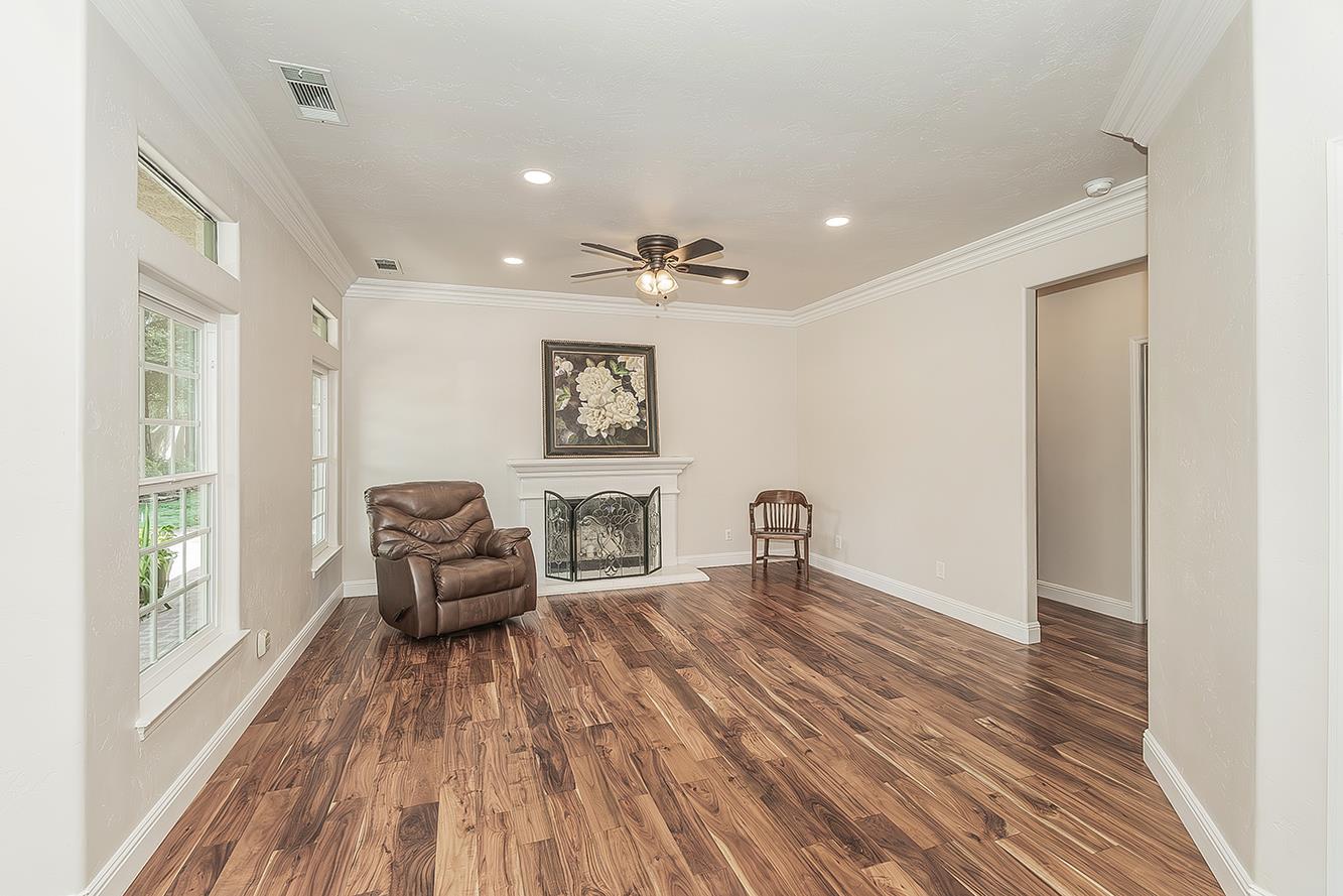 1273 W Olson Ave, Reedley, CA 93654