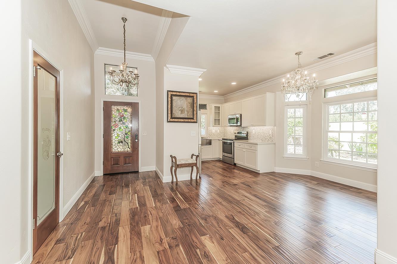 1273 W Olson Ave, Reedley, CA 93654