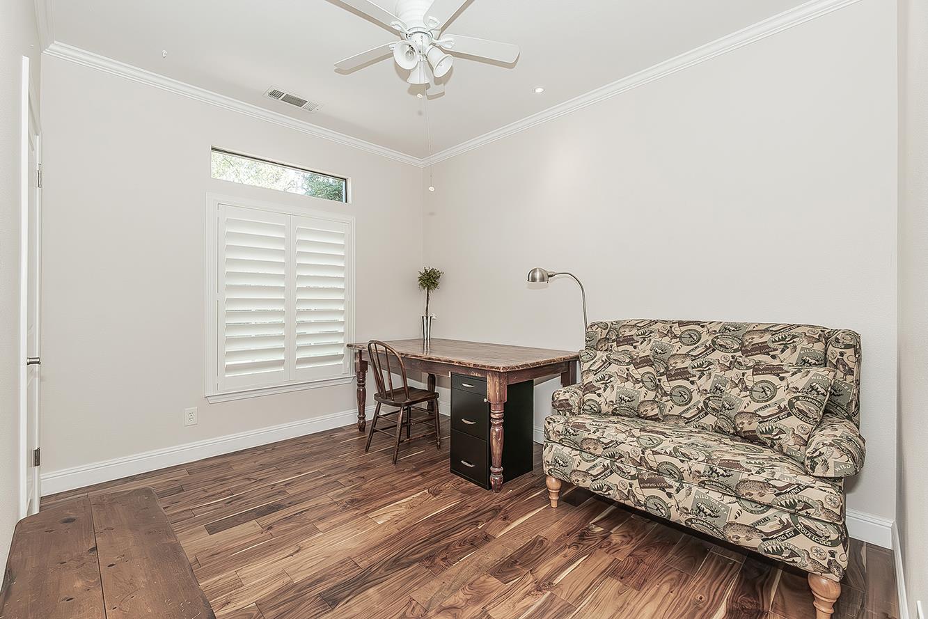 1273 W Olson Ave, Reedley, CA 93654