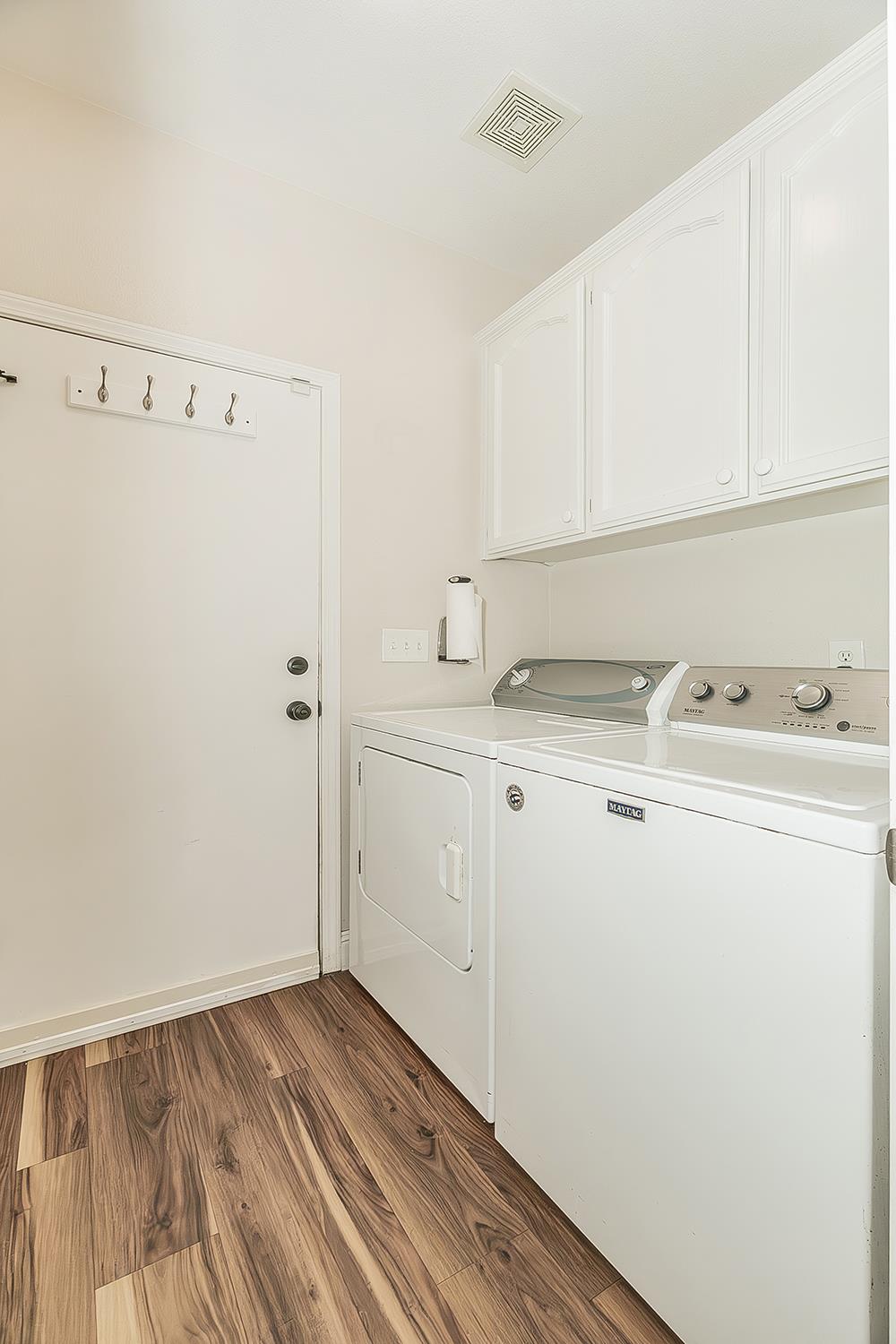 1273 W Olson Ave, Reedley, CA 93654