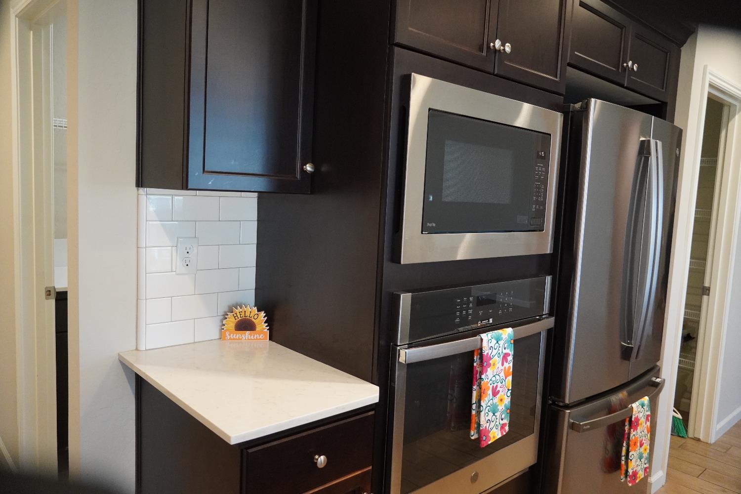 7478 E Flint Way, Fresno, CA 93737