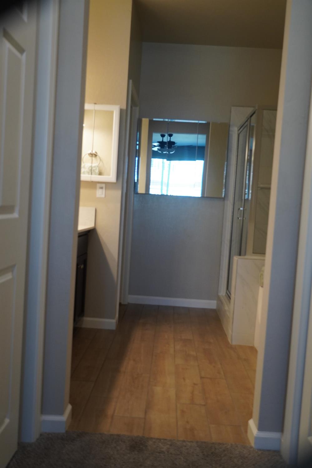 7478 E Flint Way, Fresno, CA 93737