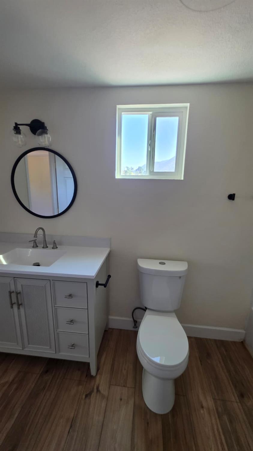 1248 Crane Ln, Yokuts Valley, CA 93675