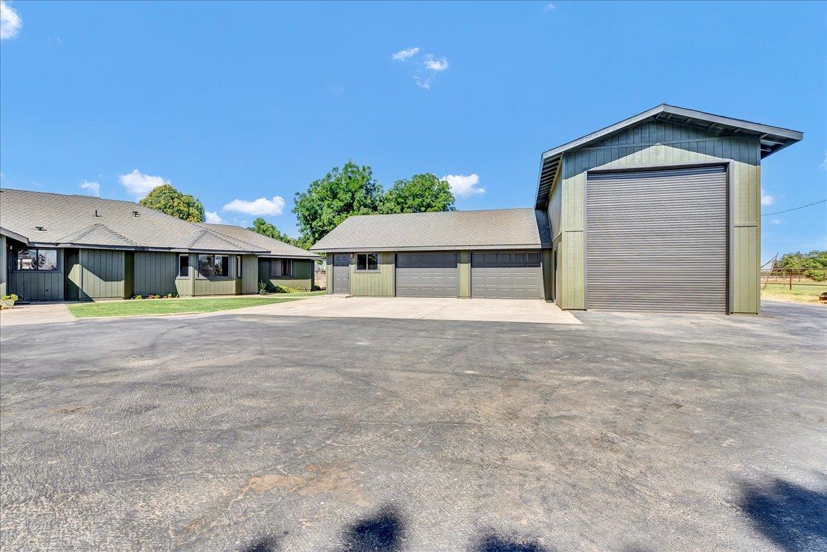 34811 Road 132, Visalia, CA 93292