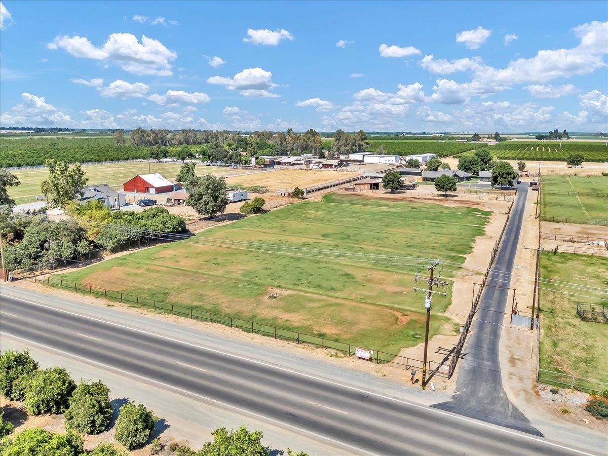 34811 Road 132, Visalia, CA 93292