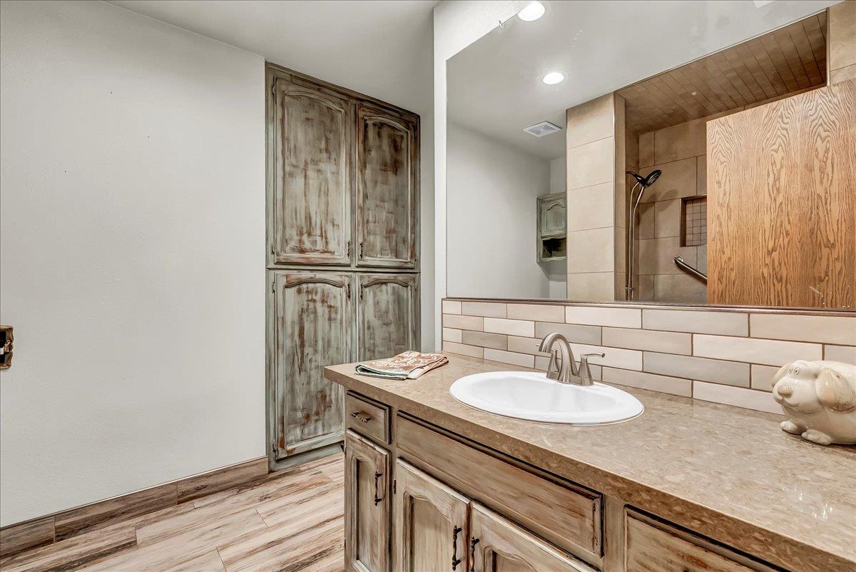 34811 Road 132, Visalia, CA 93292