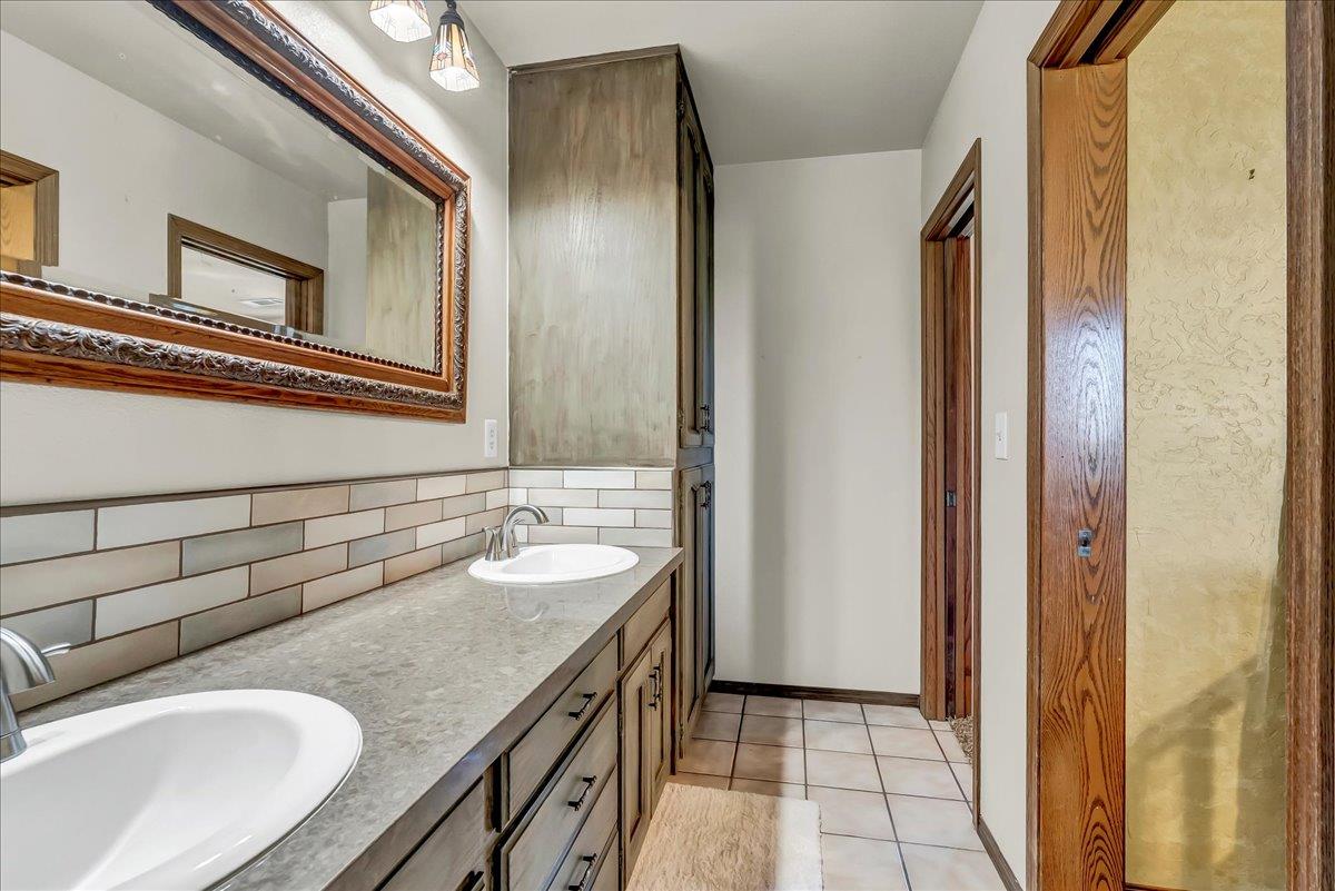 34811 Road 132, Visalia, CA 93292