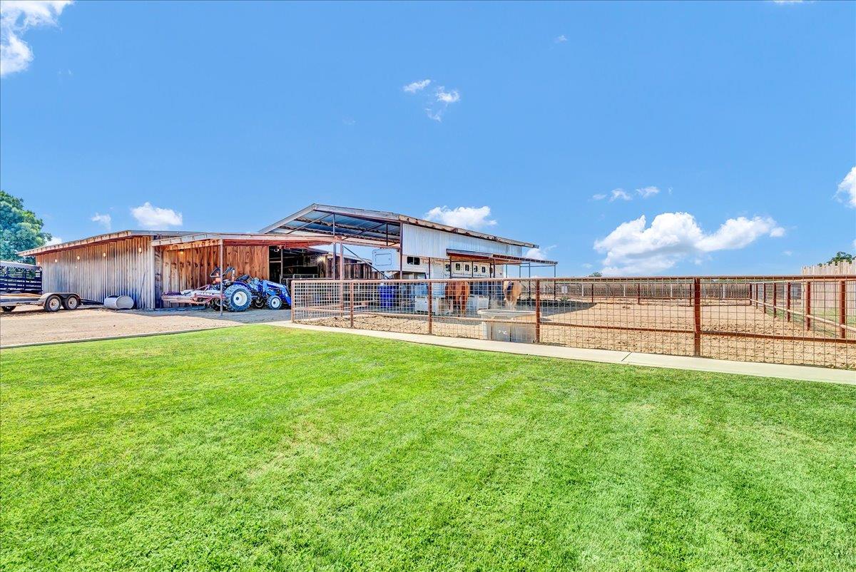 34811 Road 132, Visalia, CA 93292