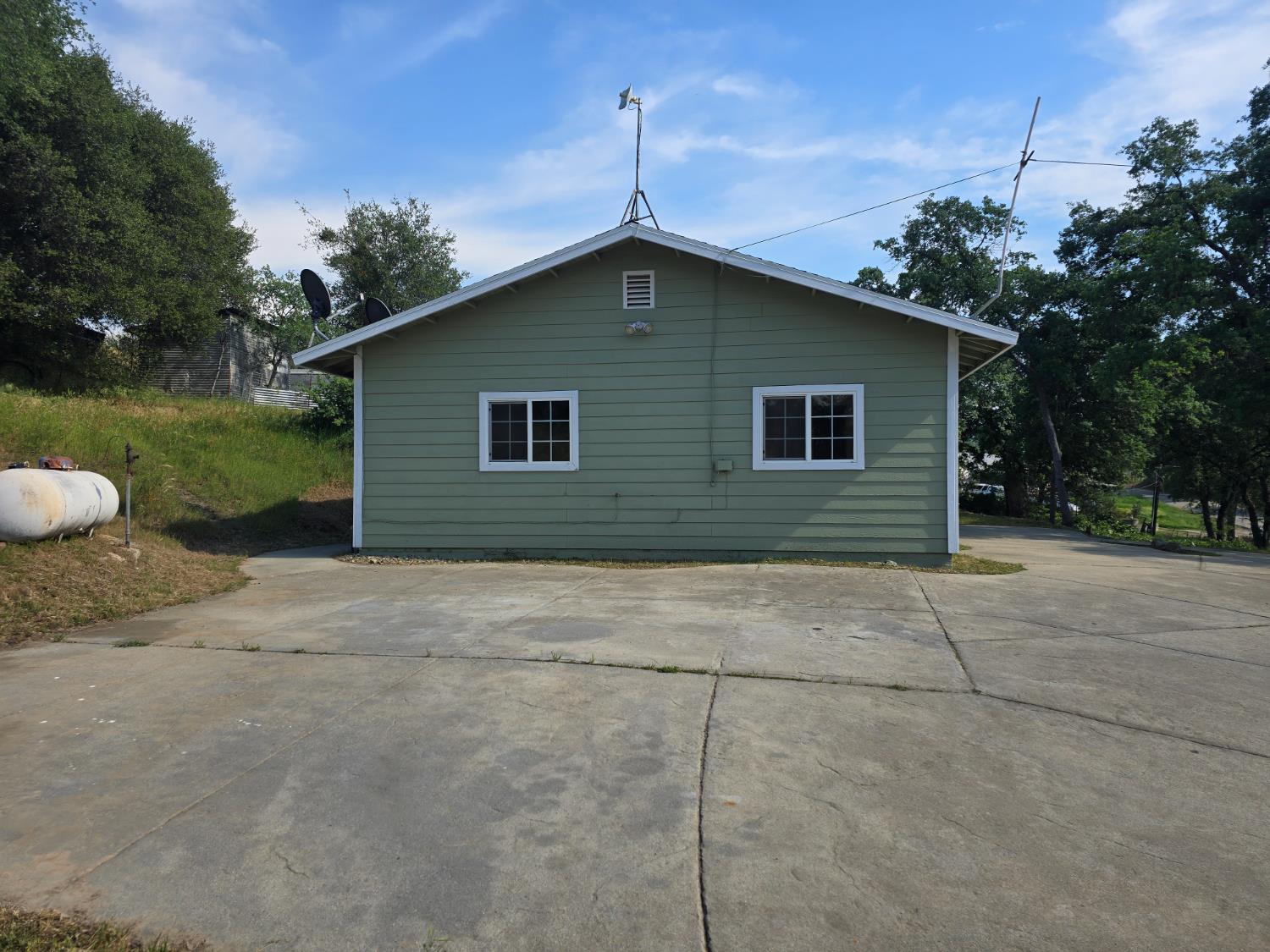 40210 Millwood Rd, Dunlap, CA 93621