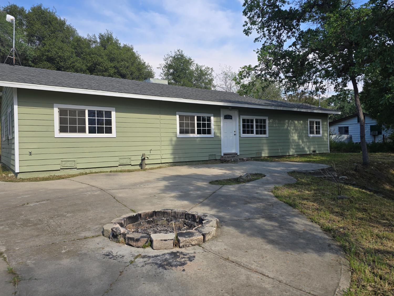 40210 Millwood Rd, Dunlap, CA 93621