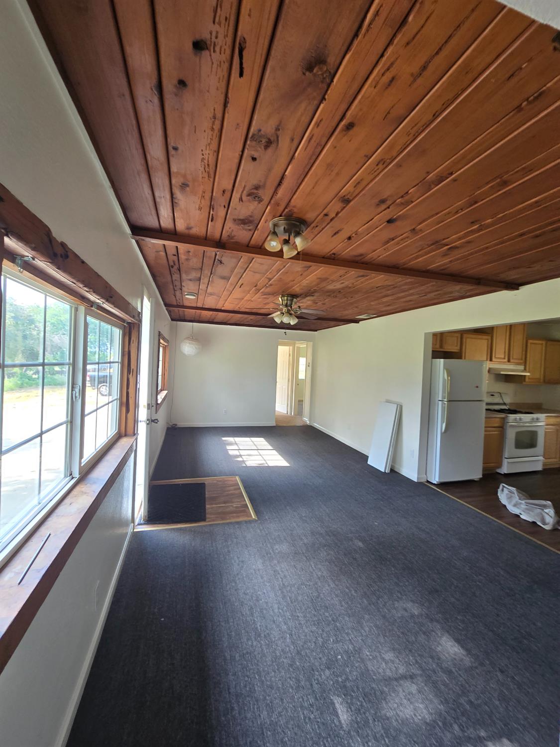 40210 Millwood Rd, Dunlap, CA 93621