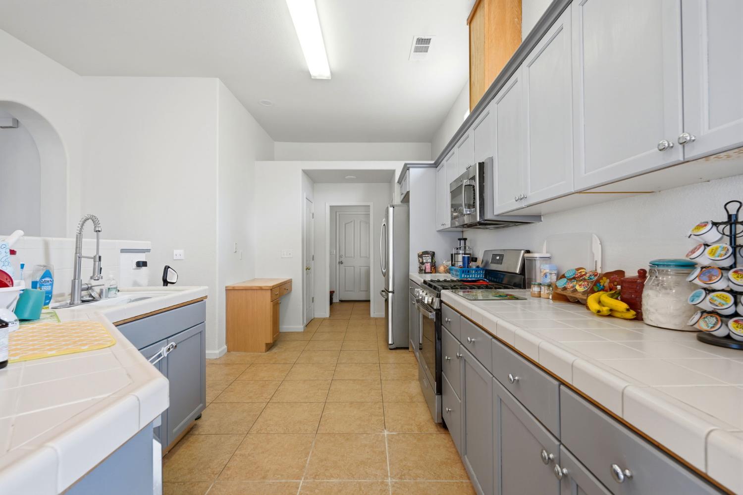 21389 S Haslem, Riverdale, CA 93656