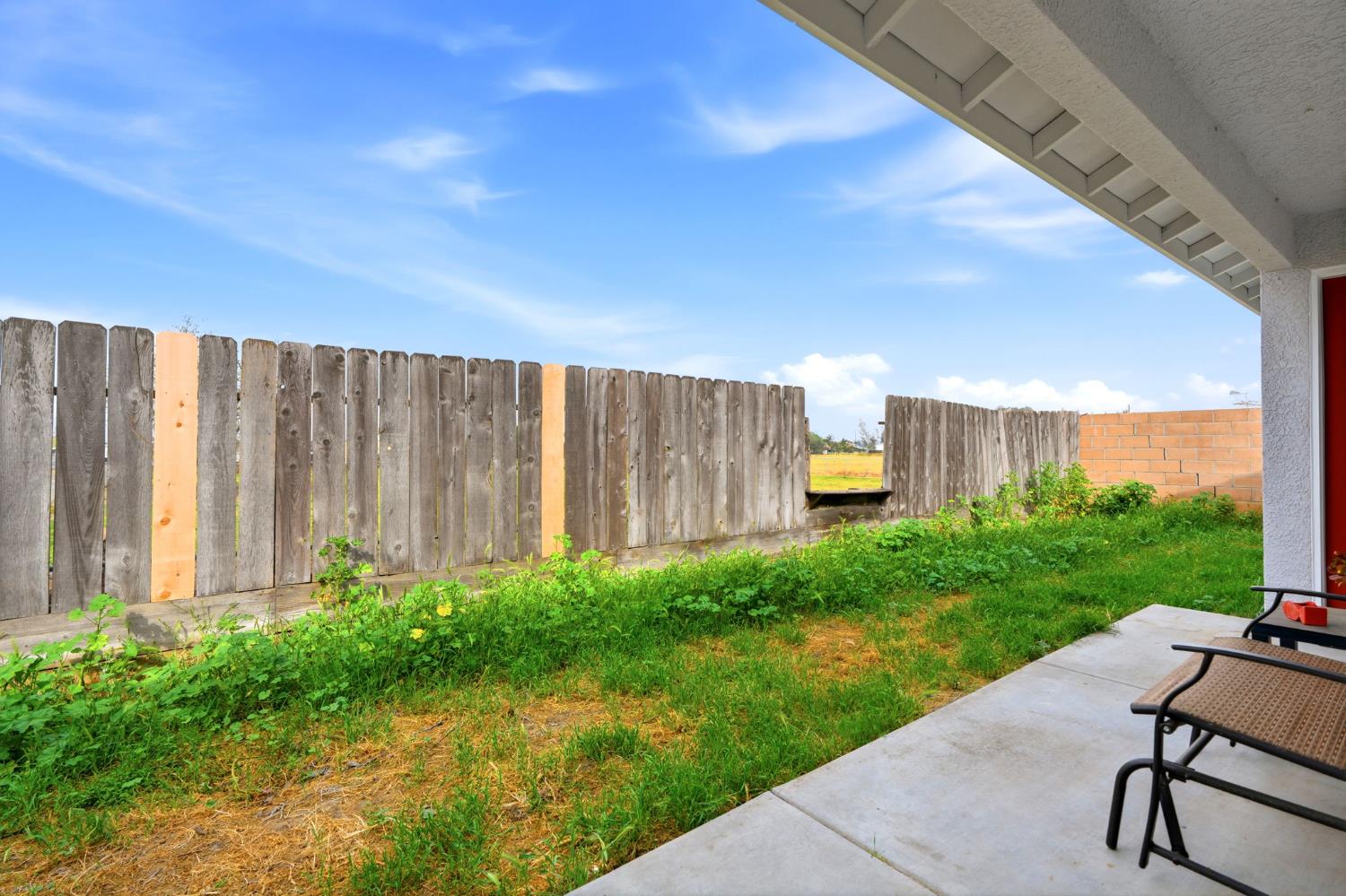 21389 S Haslem, Riverdale, CA 93656