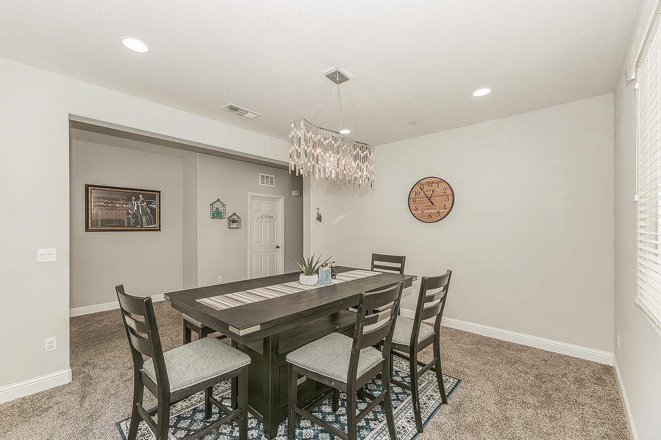 6805 W Fir Ave, Fresno, CA 93722