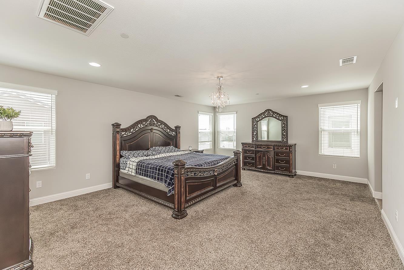 6805 W Fir Ave, Fresno, CA 93722