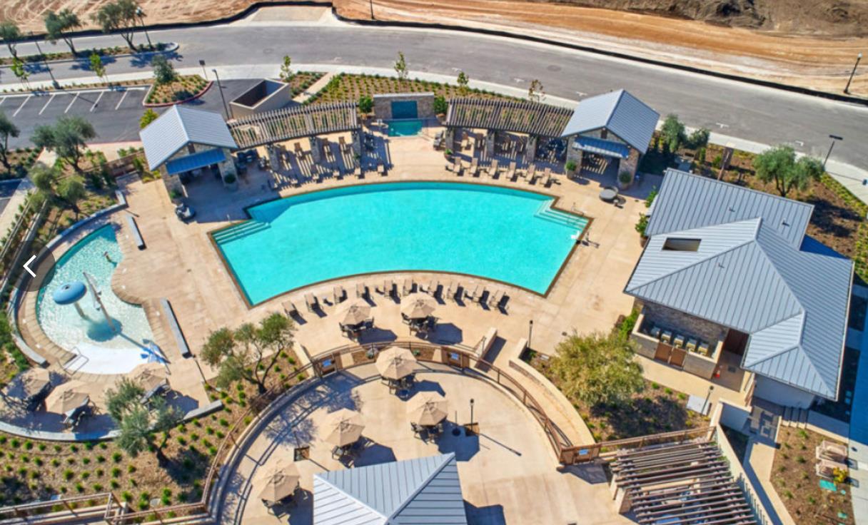 333 Sunset Dr S, Madera, CA 93636