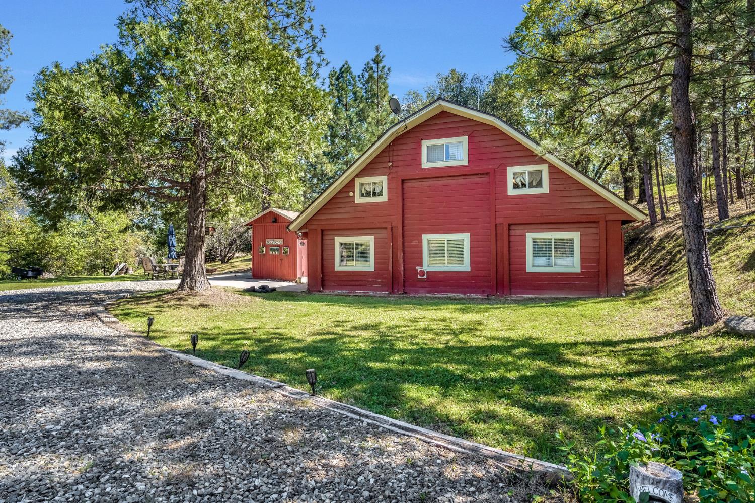 56250 Manzanita Lake Dr, North Fork, CA 93643