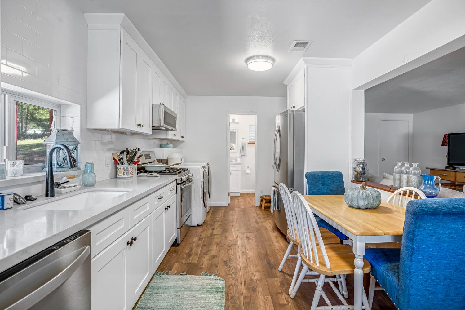 56250 Manzanita Lake Dr, North Fork, CA 93643