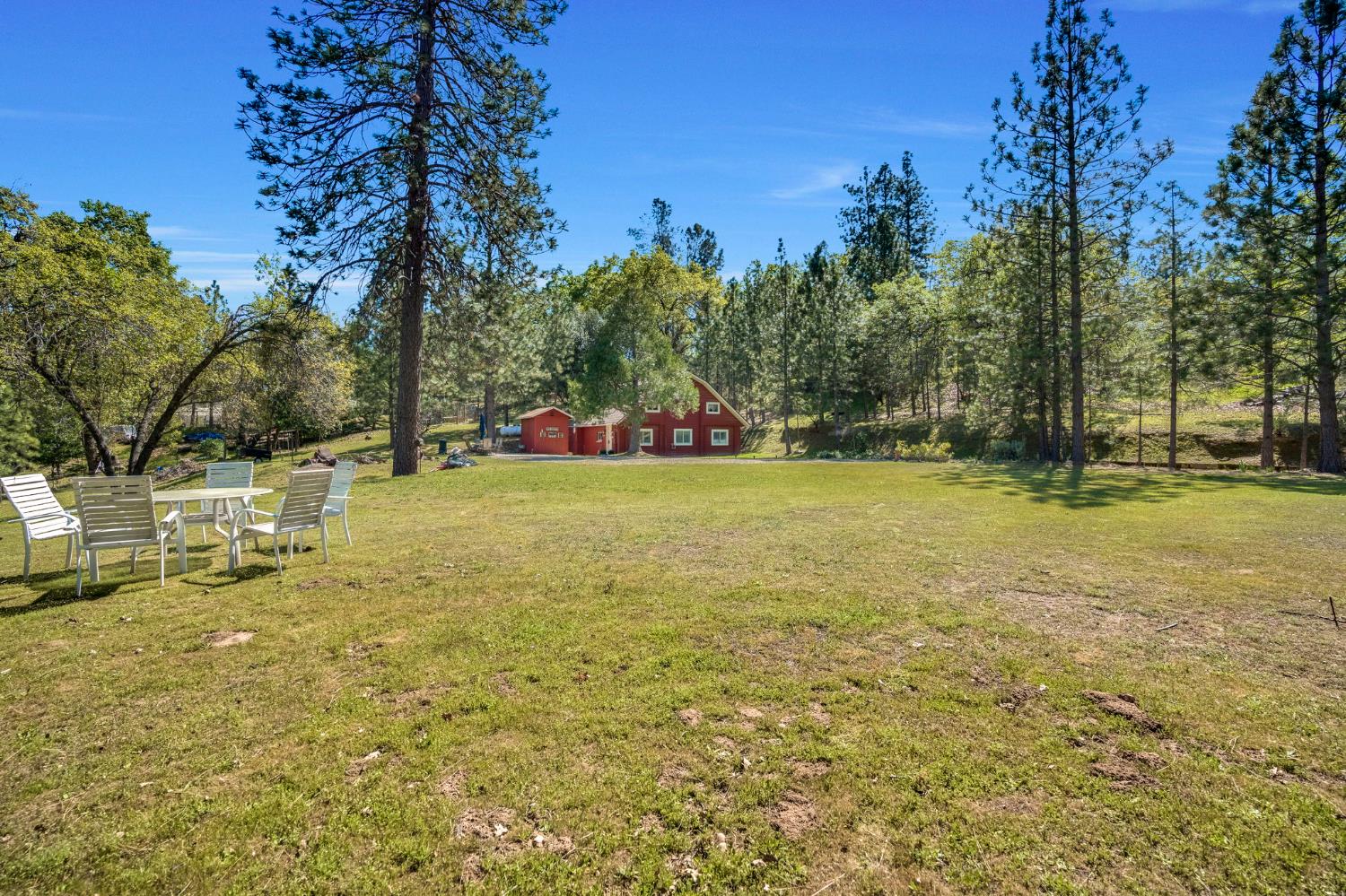 56250 Manzanita Lake Dr, North Fork, CA 93643