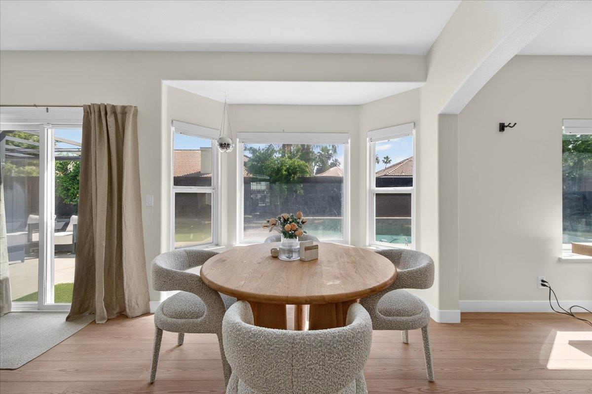 1555 Taylor Ln, Madera, CA 93637