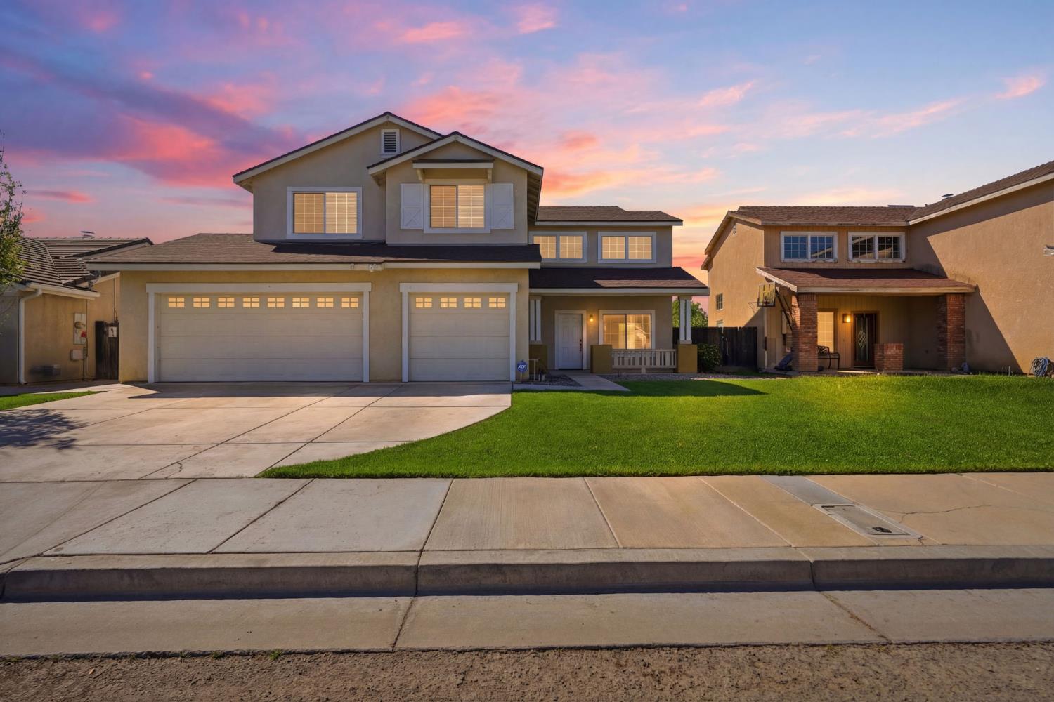 713 Cabernet St, Los Banos, CA 93635