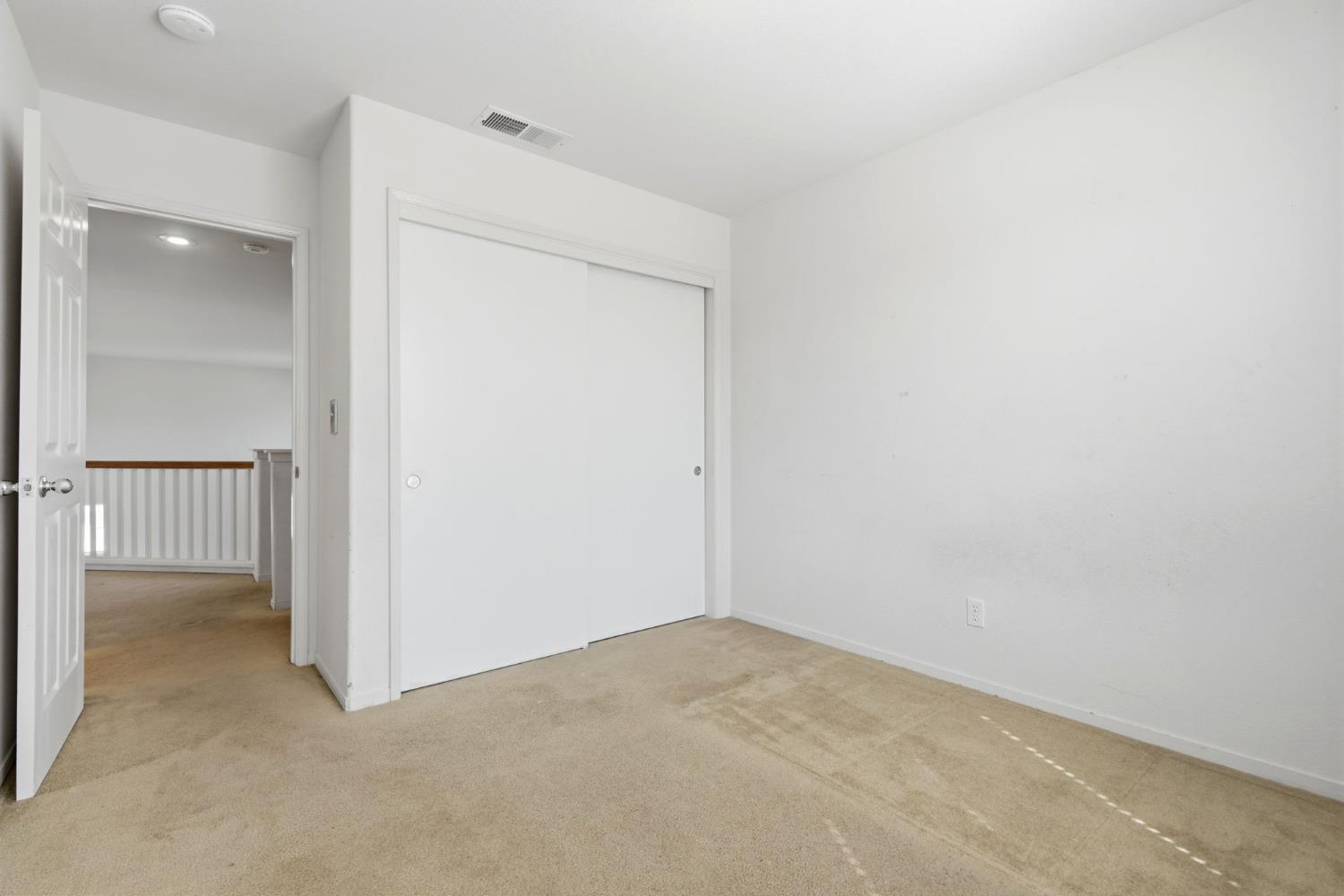 713 Cabernet St, Los Banos, CA 93635