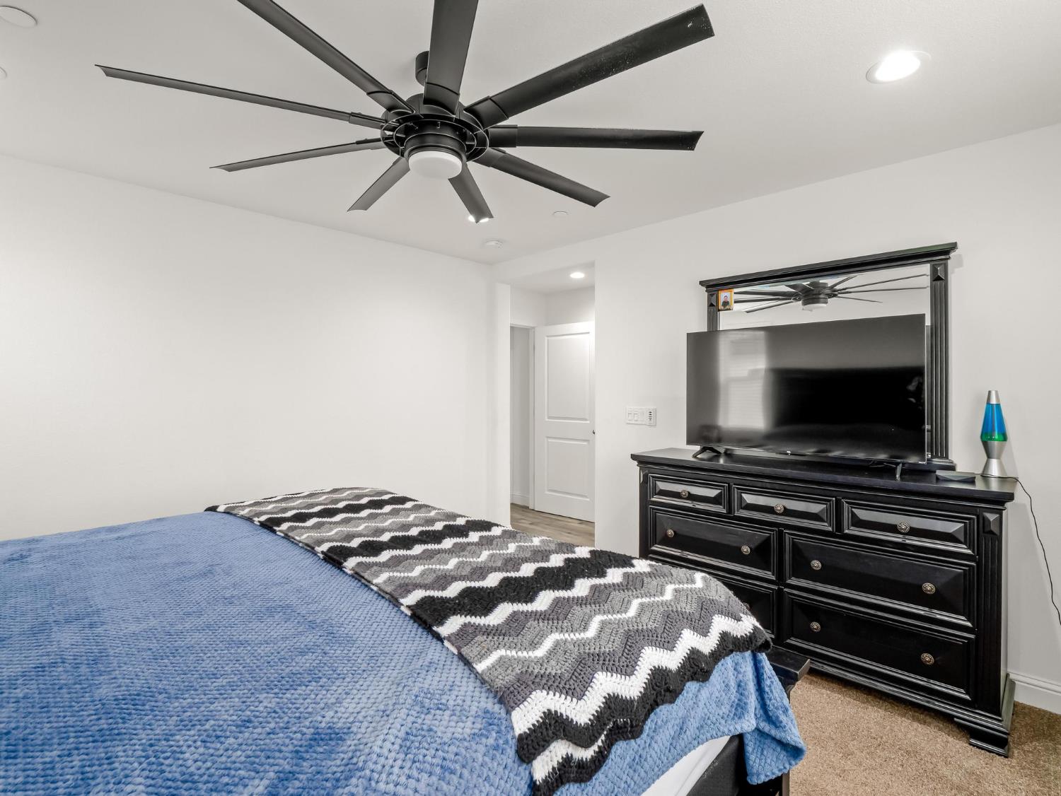 4080 San Jose Ave, Clovis, CA 93619