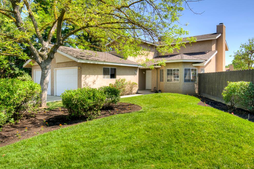 5415 W Stuart, Fresno, CA 93722