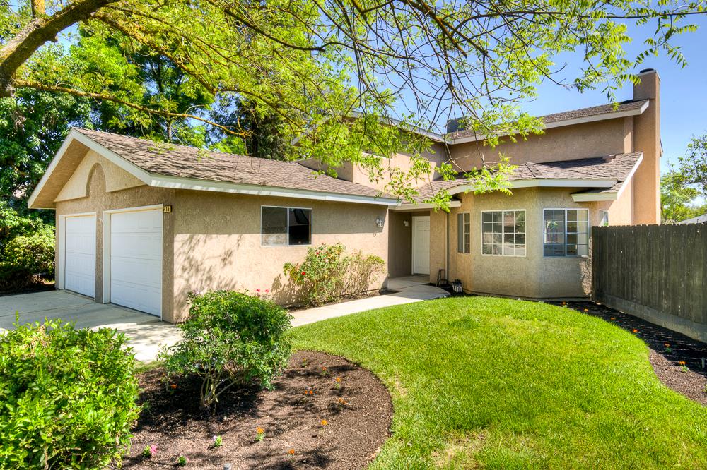 5415 W Stuart, Fresno, CA 93722