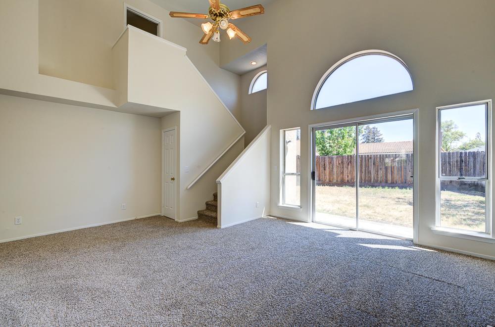 5415 W Stuart, Fresno, CA 93722