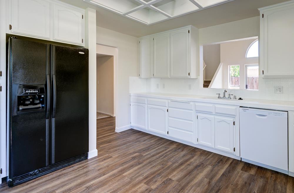 5415 W Stuart, Fresno, CA 93722