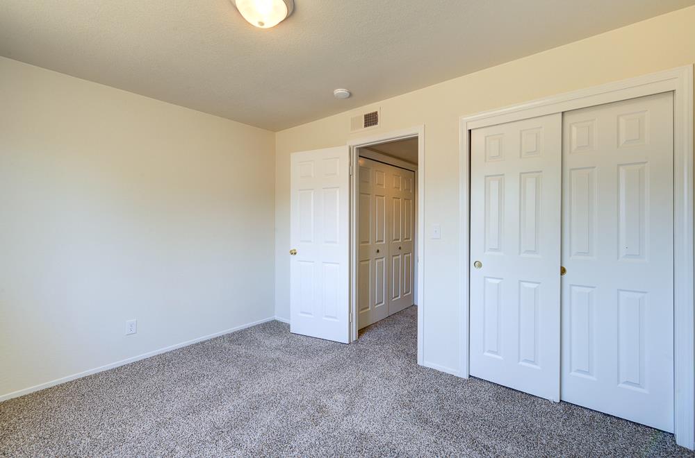 5415 W Stuart, Fresno, CA 93722