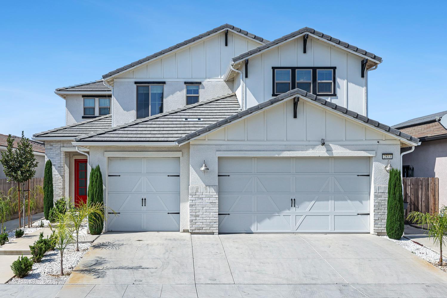 2833 N Armstrong Ave, Fresno, CA 93727