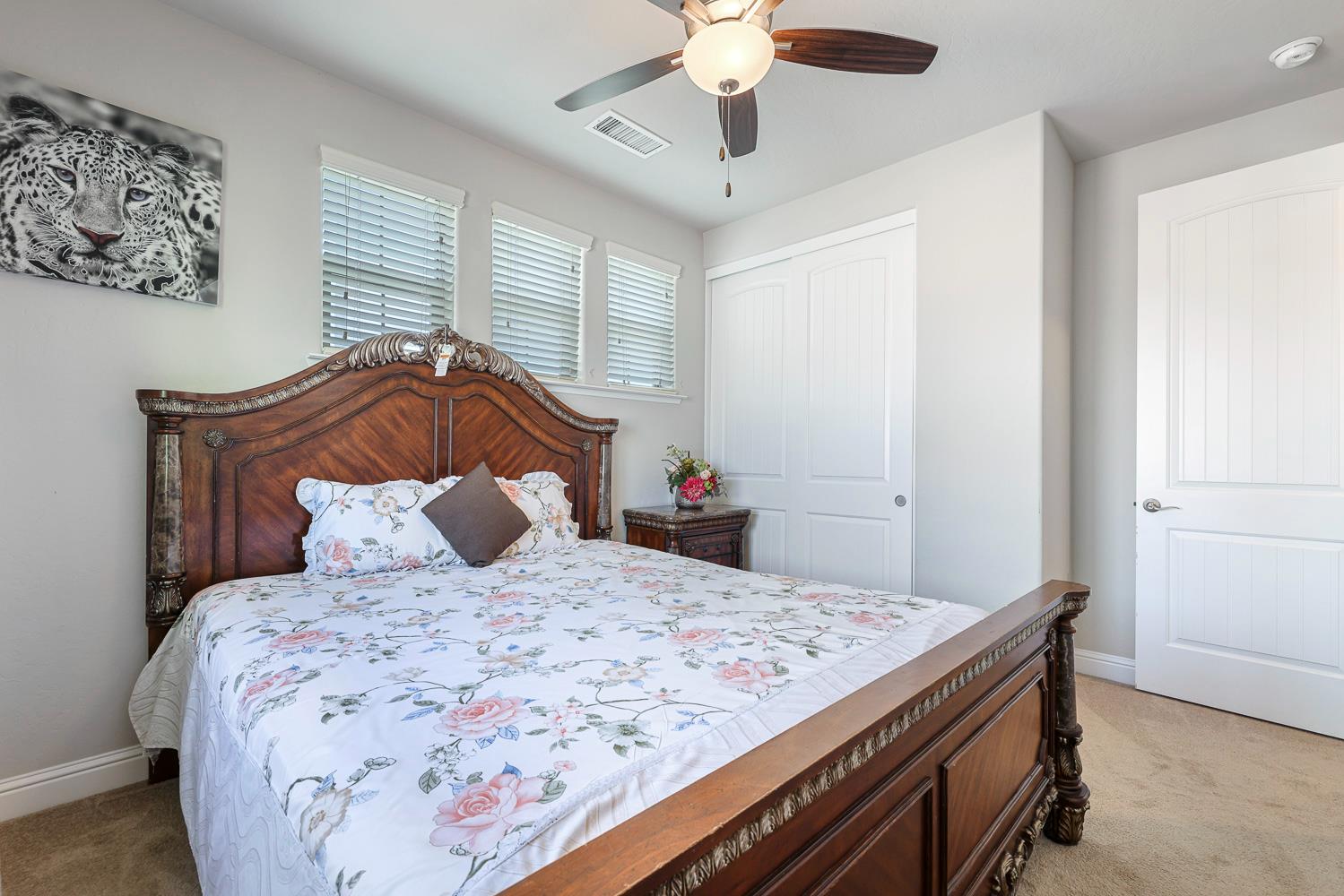 2833 N Armstrong Ave, Fresno, CA 93727