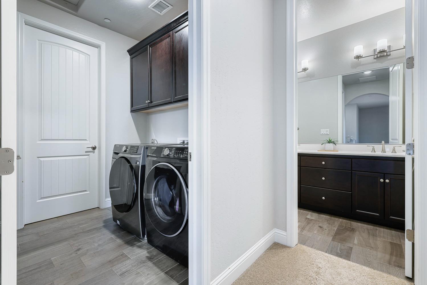 2833 N Armstrong Ave, Fresno, CA 93727