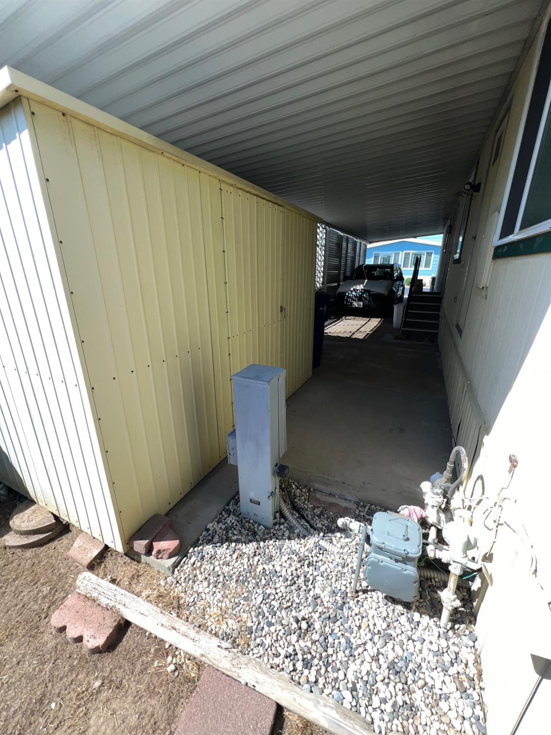 2706 W Ashlan Ave #281, Fresno, CA 93705