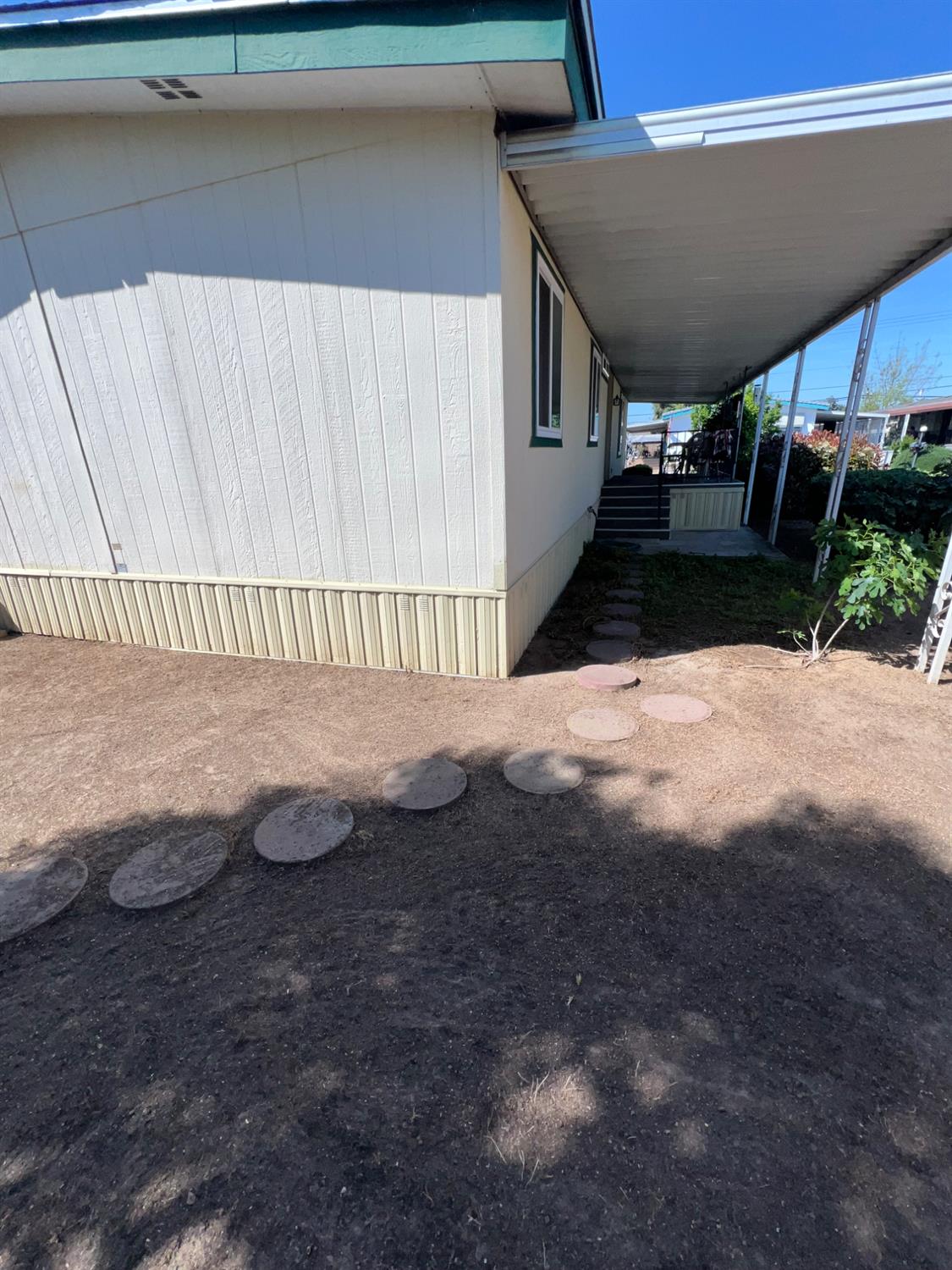 2706 W Ashlan Ave #281, Fresno, CA 93705