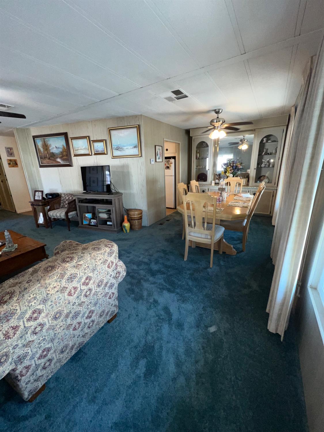 2706 W Ashlan Ave #281, Fresno, CA 93705