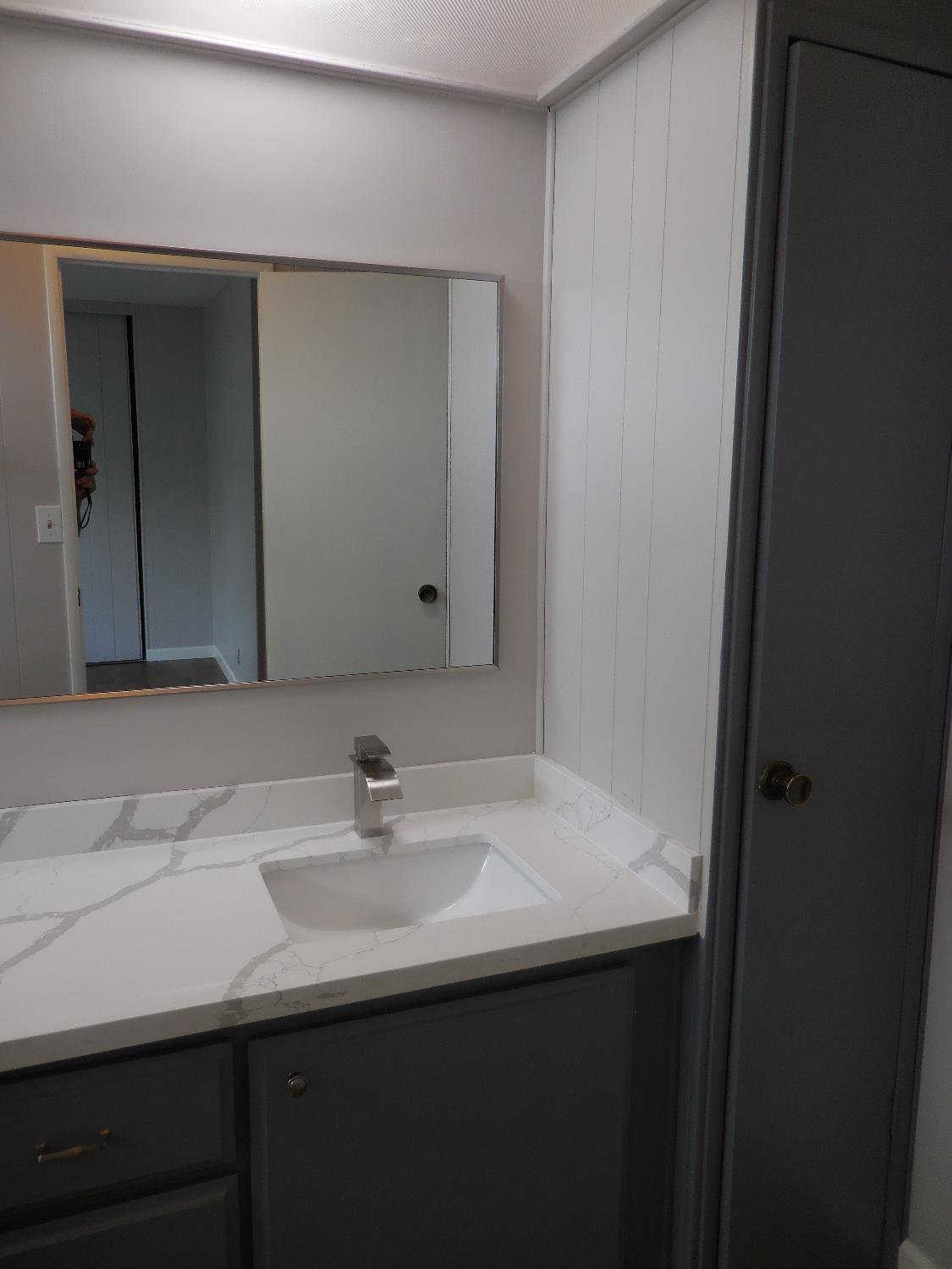 221 W Herndon Ave #181, Fresno, CA 93650