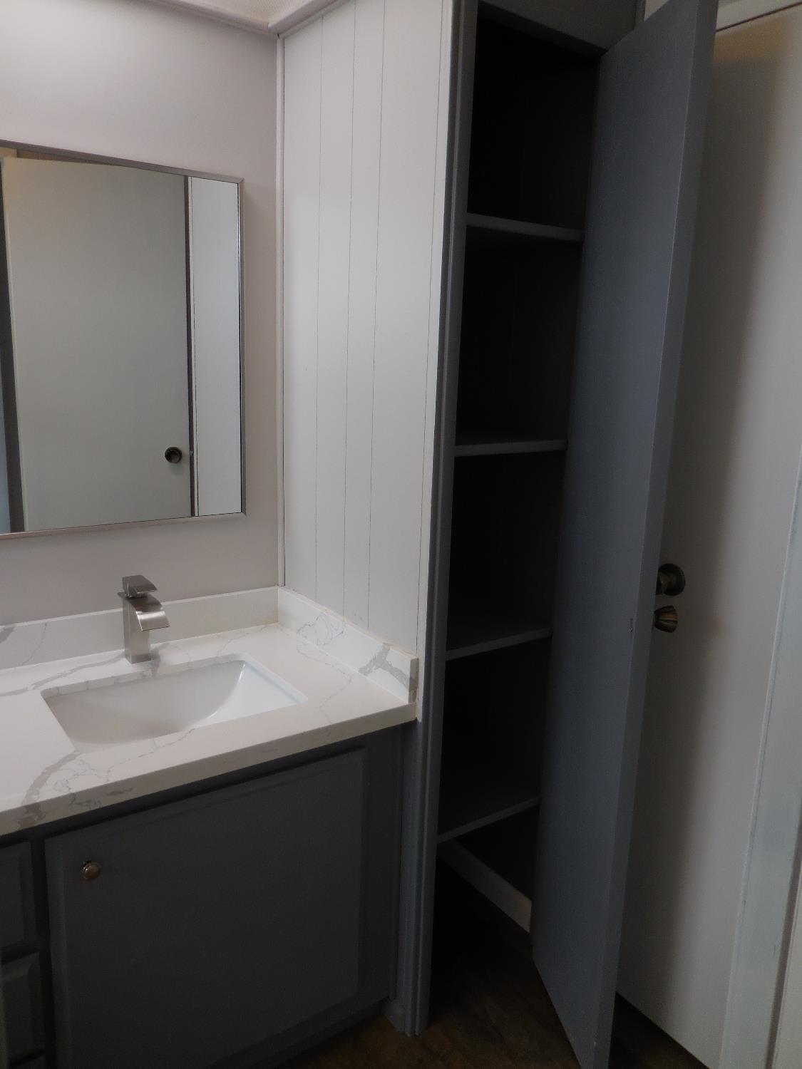 221 W Herndon Ave #181, Fresno, CA 93650