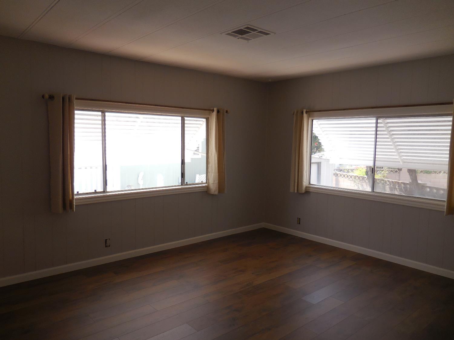 221 W Herndon Ave #181, Fresno, CA 93650