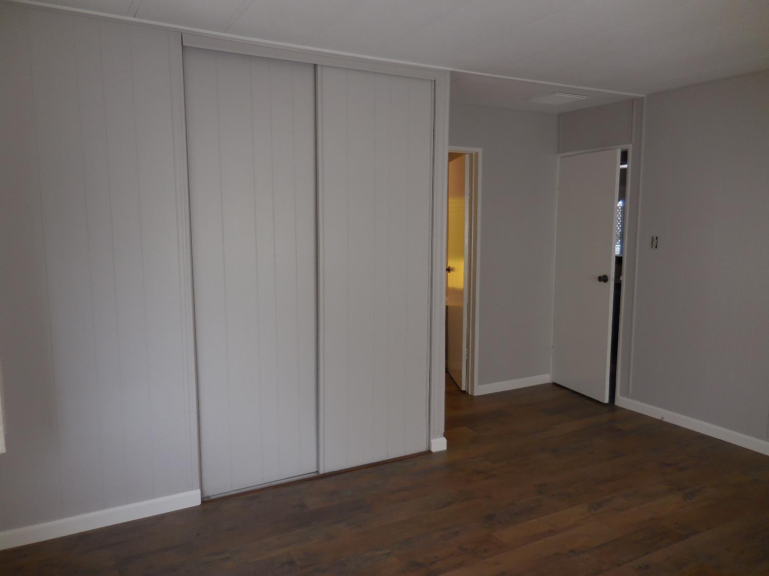 221 W Herndon Ave #181, Fresno, CA 93650