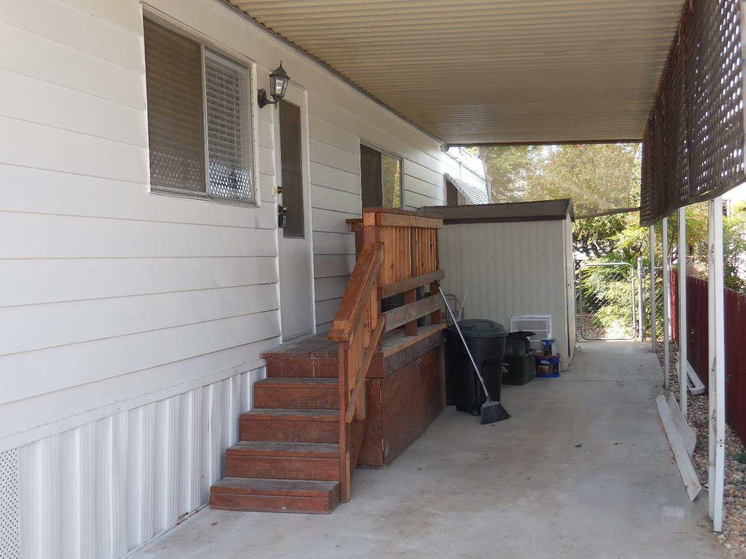 221 W Herndon Ave #181, Fresno, CA 93650