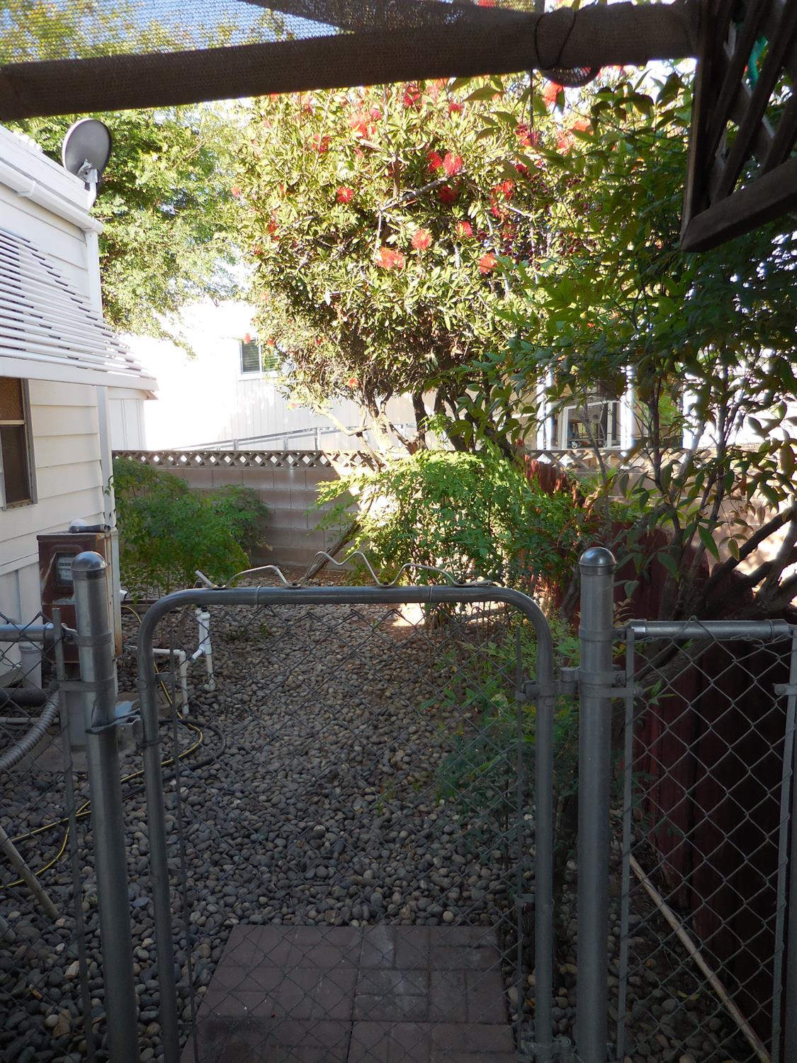 221 W Herndon Ave #181, Fresno, CA 93650