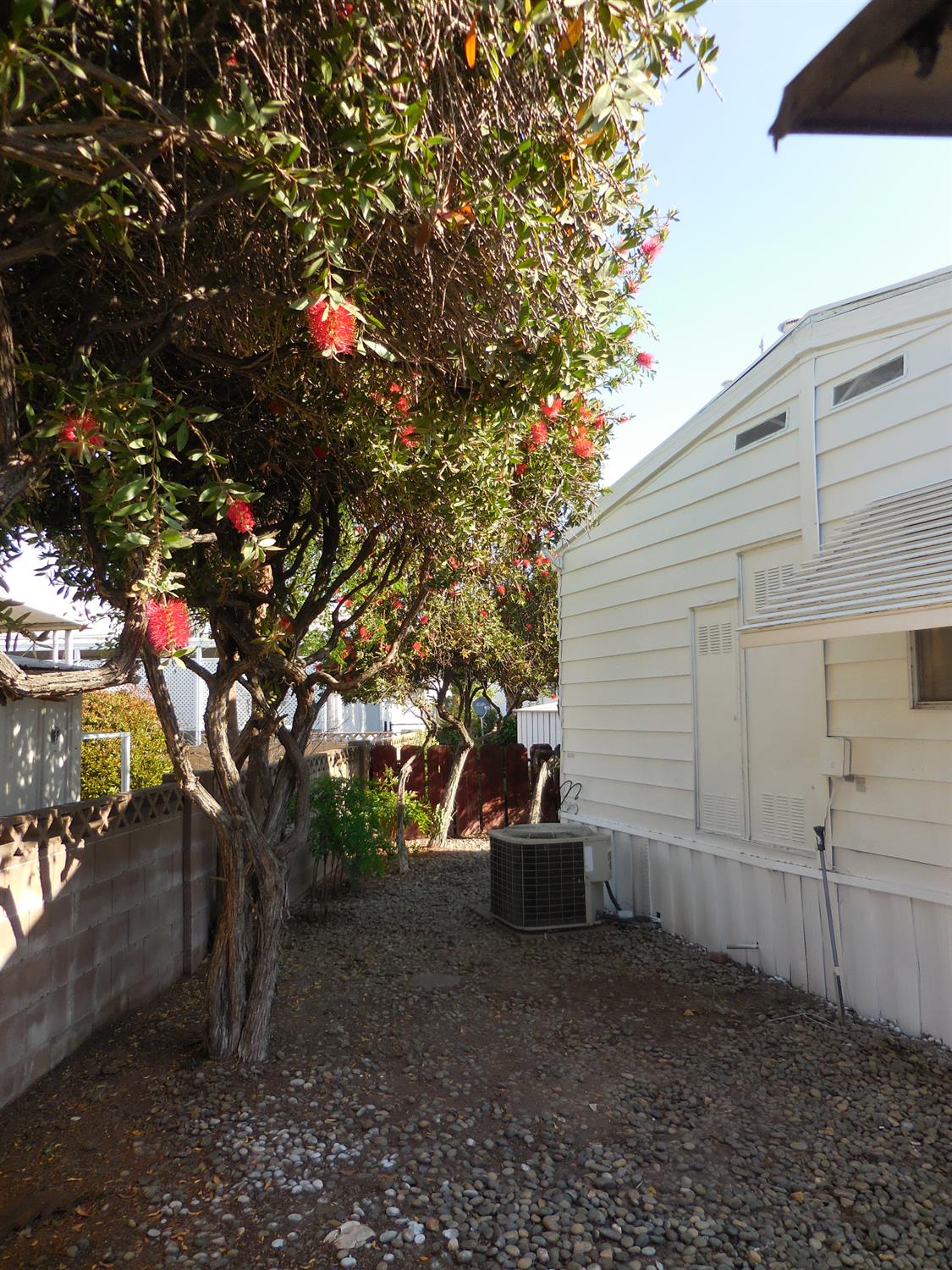 221 W Herndon Ave #181, Fresno, CA 93650