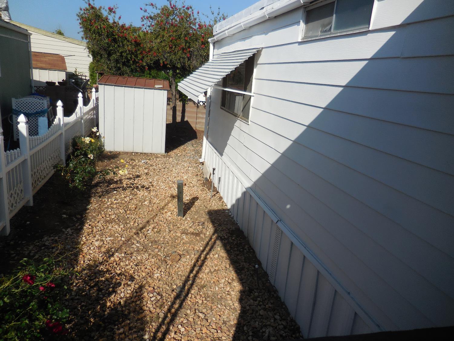 221 W Herndon Ave #181, Fresno, CA 93650