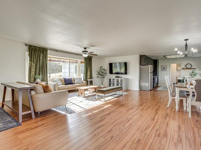 42485 John Muir Dr, Coarsegold, CA 93614