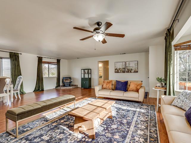 42485 John Muir Dr, Coarsegold, CA 93614